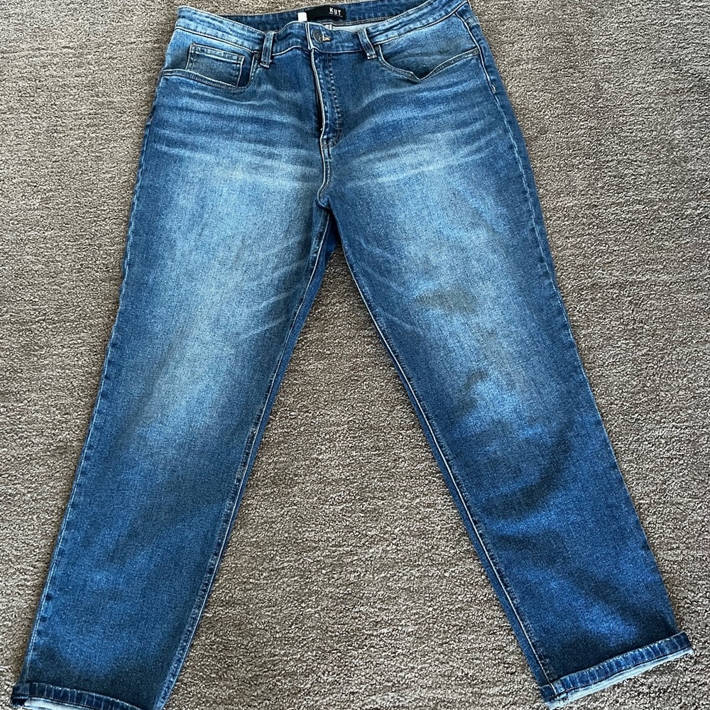 Kut from the Kloth Rachel Fab Ab Mom Jean, size 16